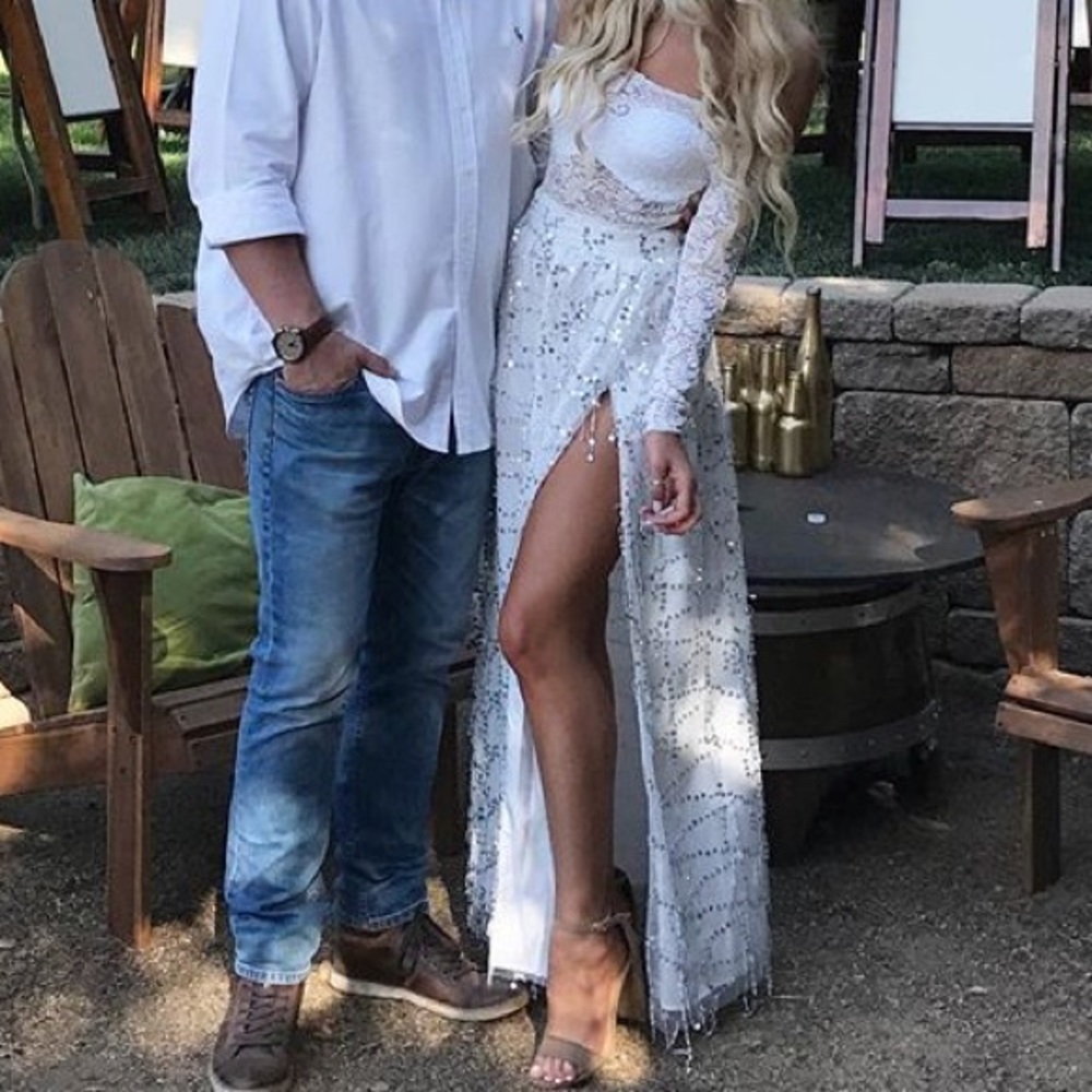 Sparkle white maxi skirt with slit